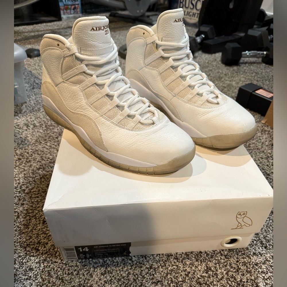 Air Jordan Retro White OVO x Air 10 size 14